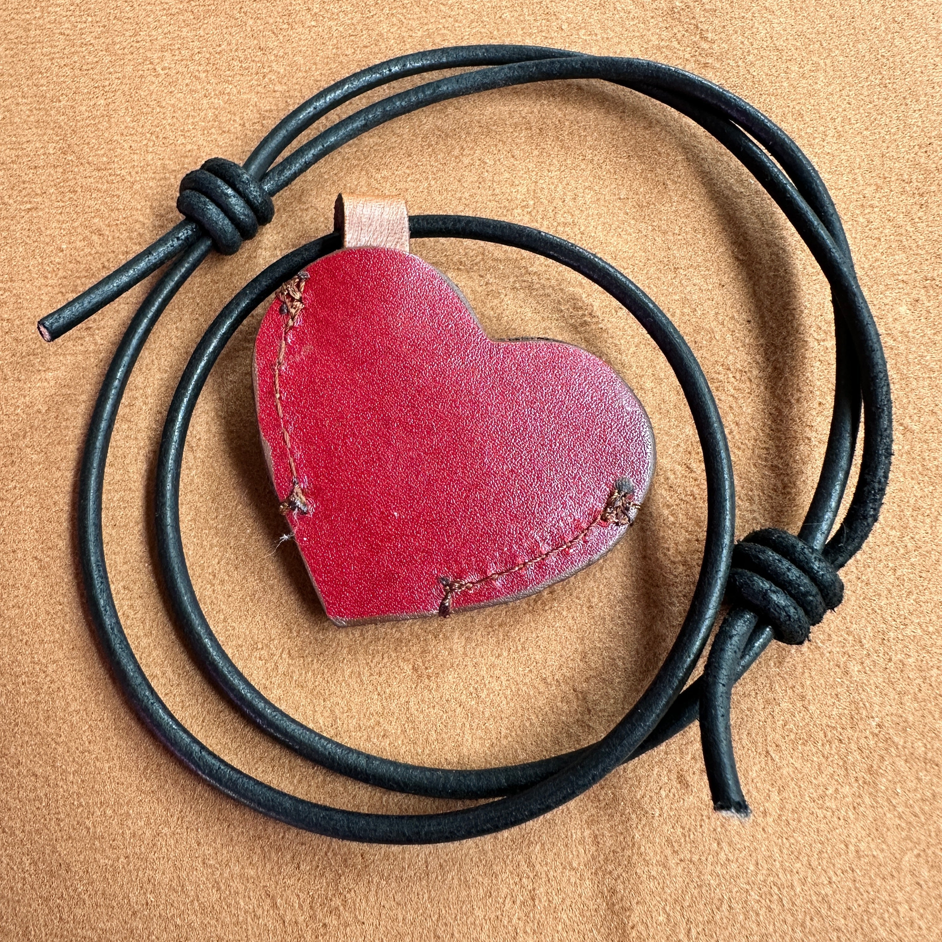 Collar artesanal MUT