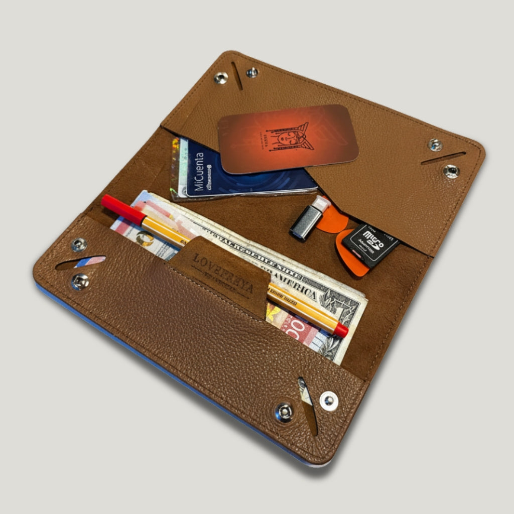 Cartera vacía bolsillos